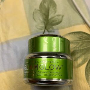 Hollywood Glamglow power mud